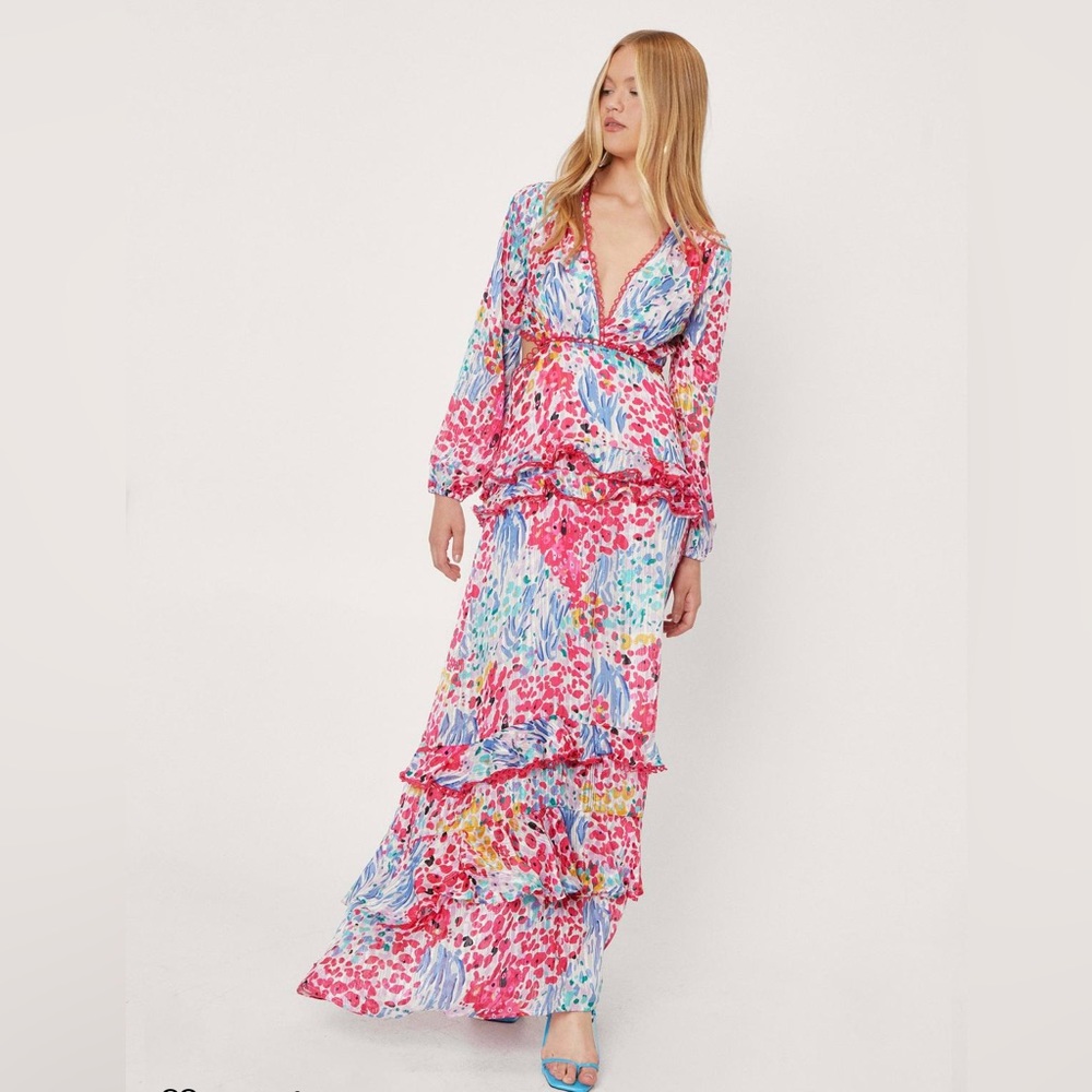 Nasty Gal Abstract Tiered Ruffle Maxi Dress